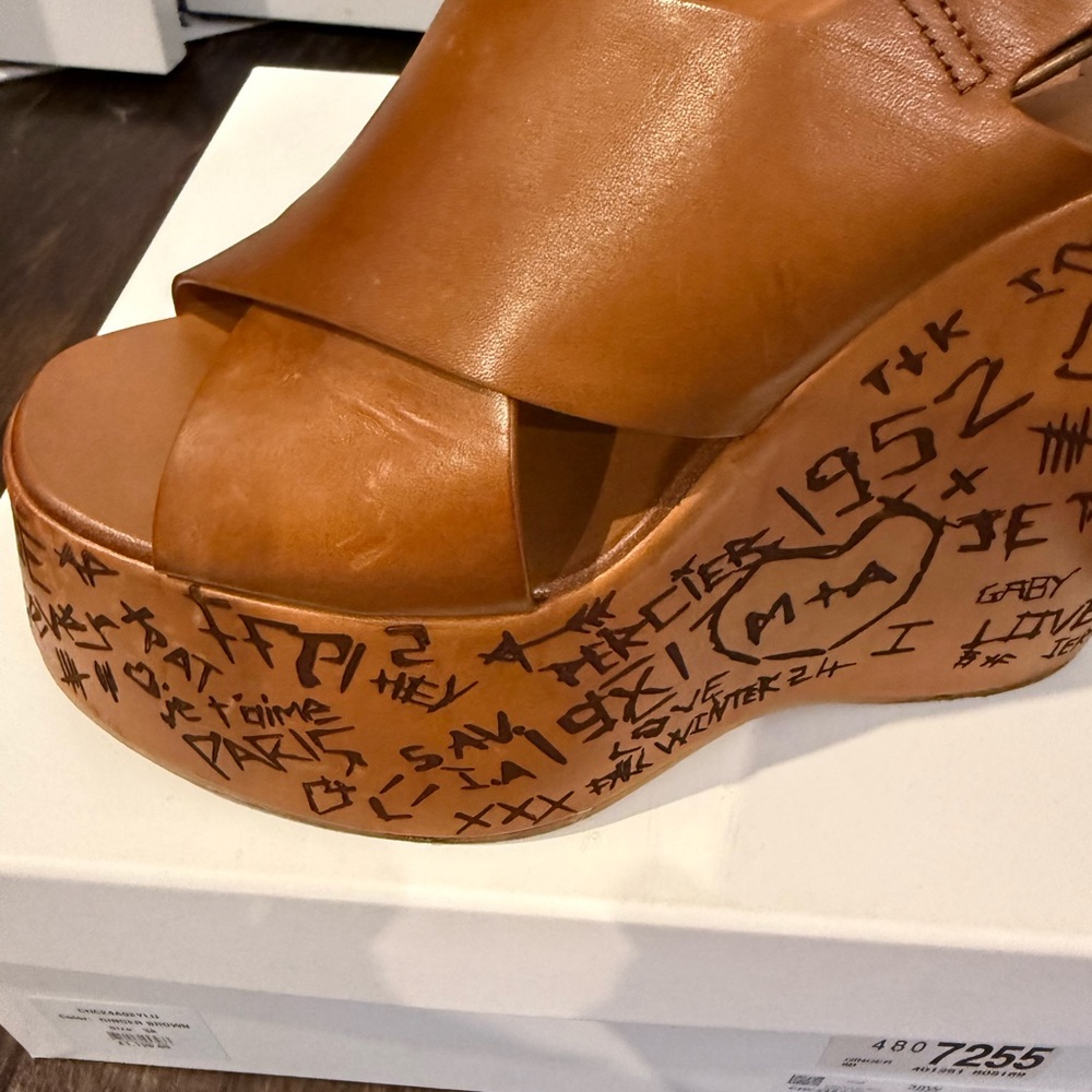 Chloe Maxime Wedge Sandal - Picture 4 of 8